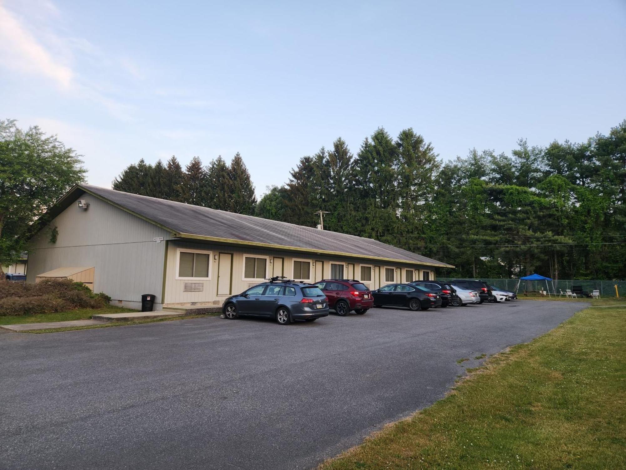 Glenwood Inn & Conference Center Delaware Water Gap Exterior photo