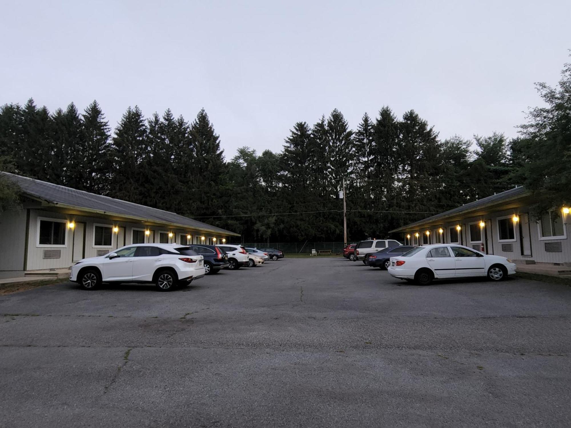 Glenwood Inn & Conference Center Delaware Water Gap Exterior photo